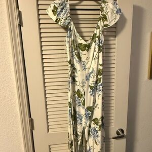 Reformation Baxley dress in the Riviera print. Sz 10